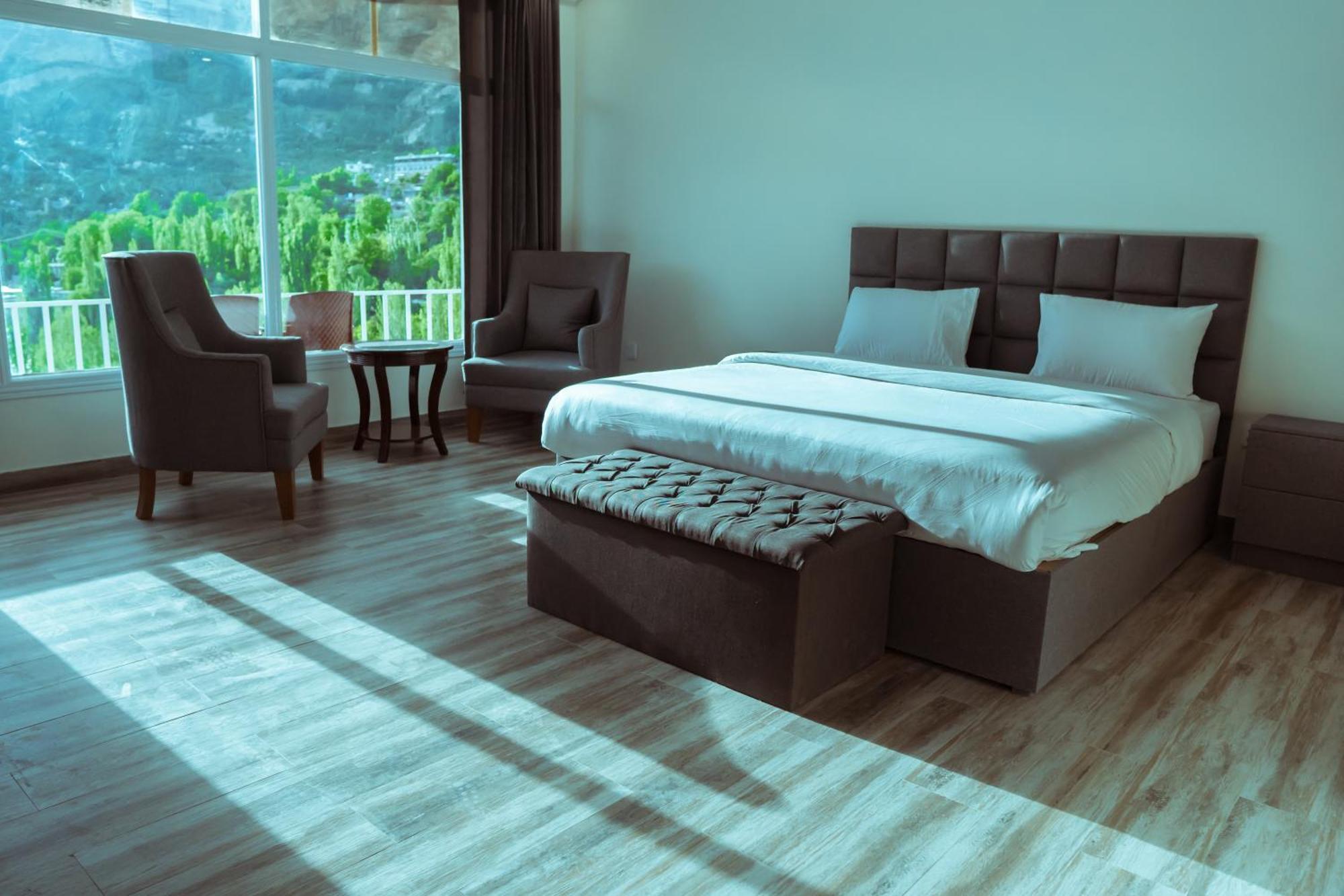 Hilltop Hotel, Hunza Karimabad  Екстер'єр фото